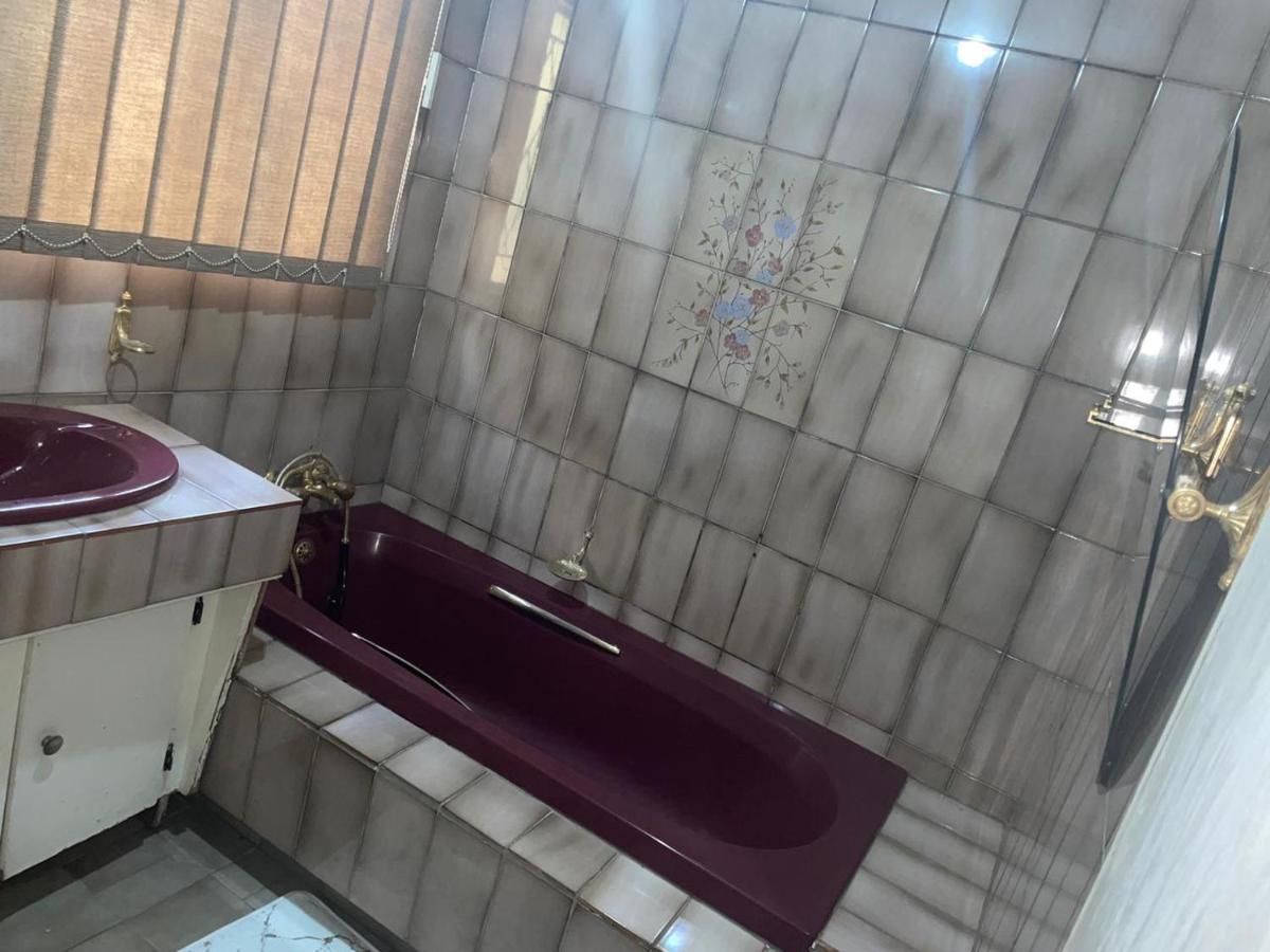 The Bliss Guest House Йоханесбург Екстериор снимка